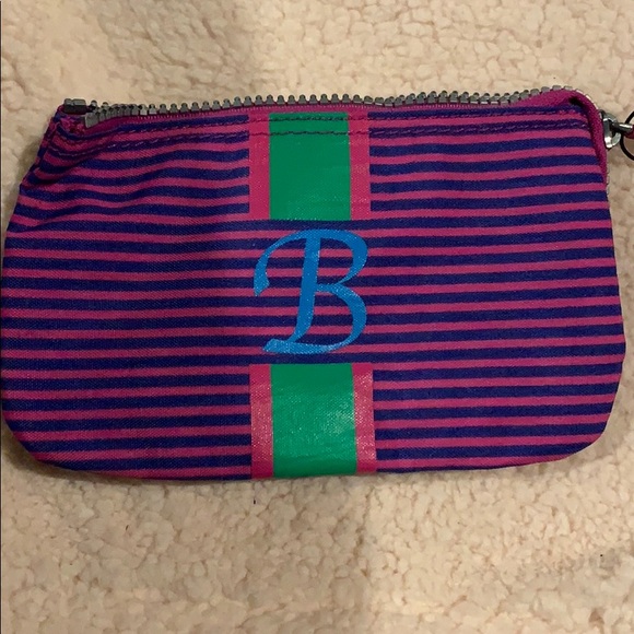 Kipling Brand New wallet - Picture 1 of 3